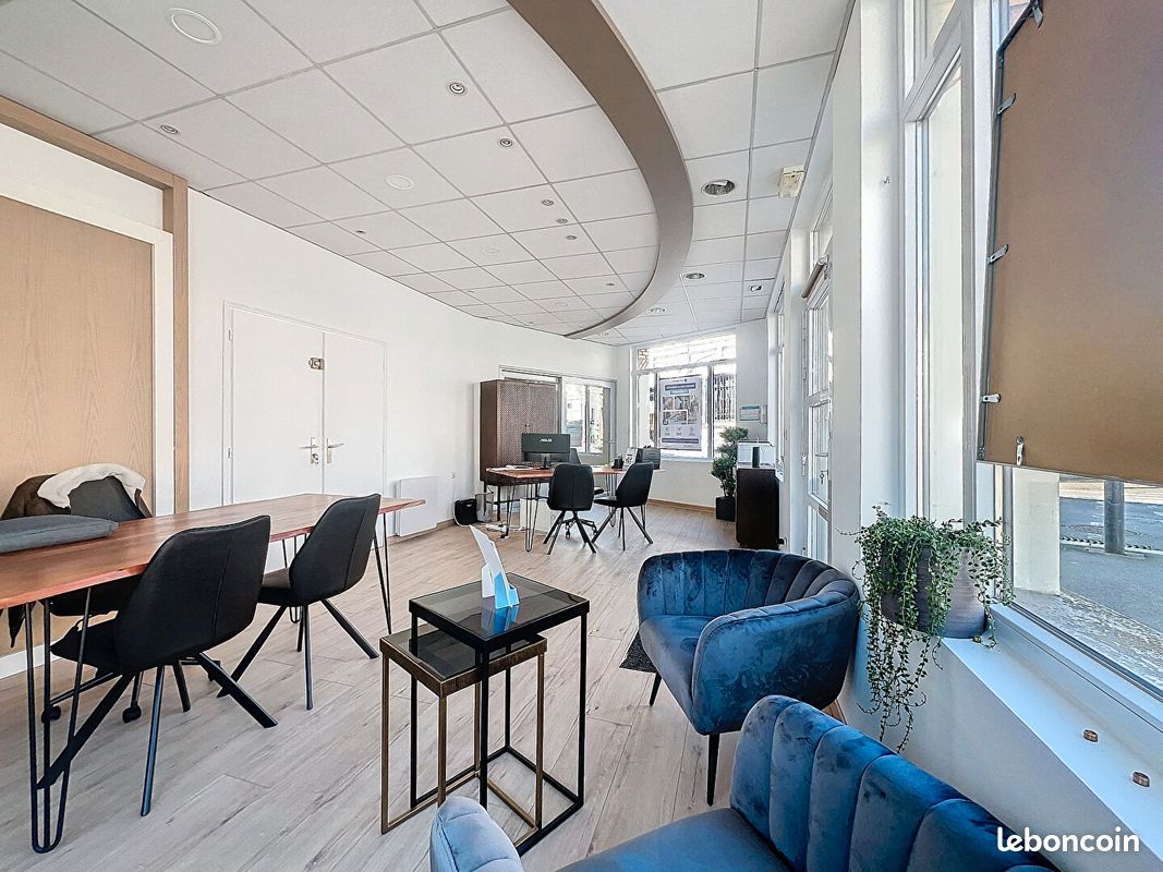 Edifício em Valenciennes, France 200 m² N.º 363040