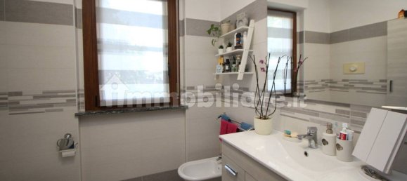 2 bedrooms Apartment in Legnano, Italy No. 319874 12
