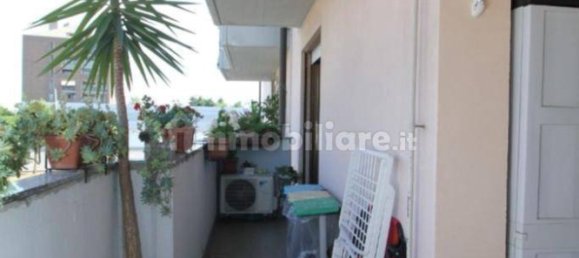 2 bedrooms Apartment in Legnano, Italy No. 319874 10