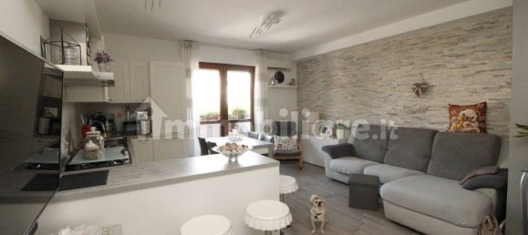 2 bedrooms Apartment in Legnano, Italy No. 319874 8