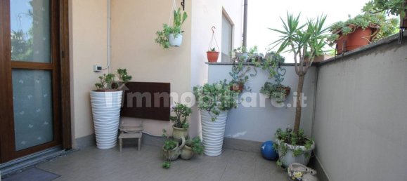2 bedrooms Apartment in Legnano, Italy No. 319874 9