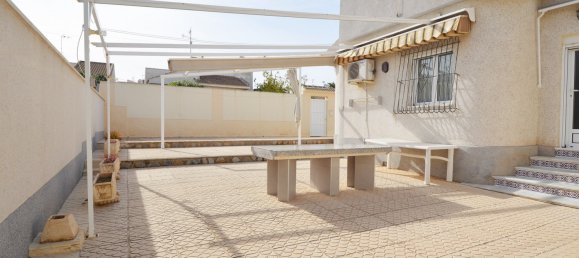 2 Schlafzimmer Villa in Mil Palmeras, Spain, Nr. 497 3