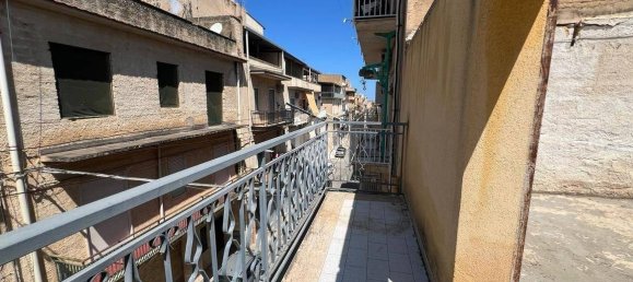 2 bedrooms House in Alcamo, Italy No. 355345 6