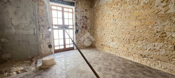 2 bedrooms House in Alcamo, Italy No. 355345 2