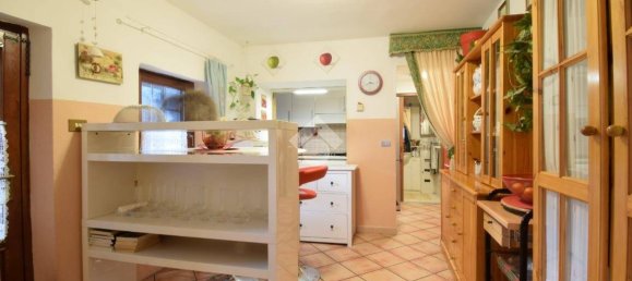 Casa de 3 dormitorios en Chatillon, Italy No. 175454 11