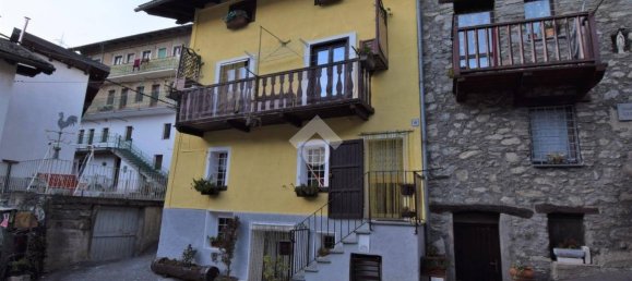 Casa de 3 dormitorios en Chatillon, Italy No. 175454 23