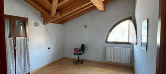 4 Schlafzimmer Villa in Modena, Italy, Nr. 128545 16