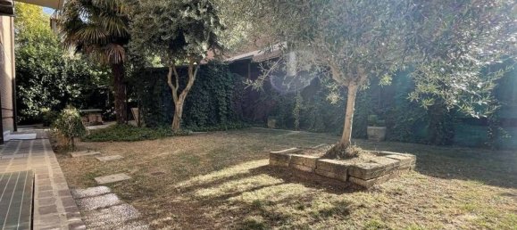 4 Schlafzimmer Villa in Modena, Italy, Nr. 128545 21