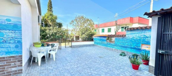 Вилла с 3 спальнями в Джульяно ин Кампанья, Италия № 23402 13