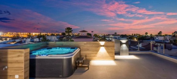 3 chambres Maison à Torrevieja, Spain No. 183691 16