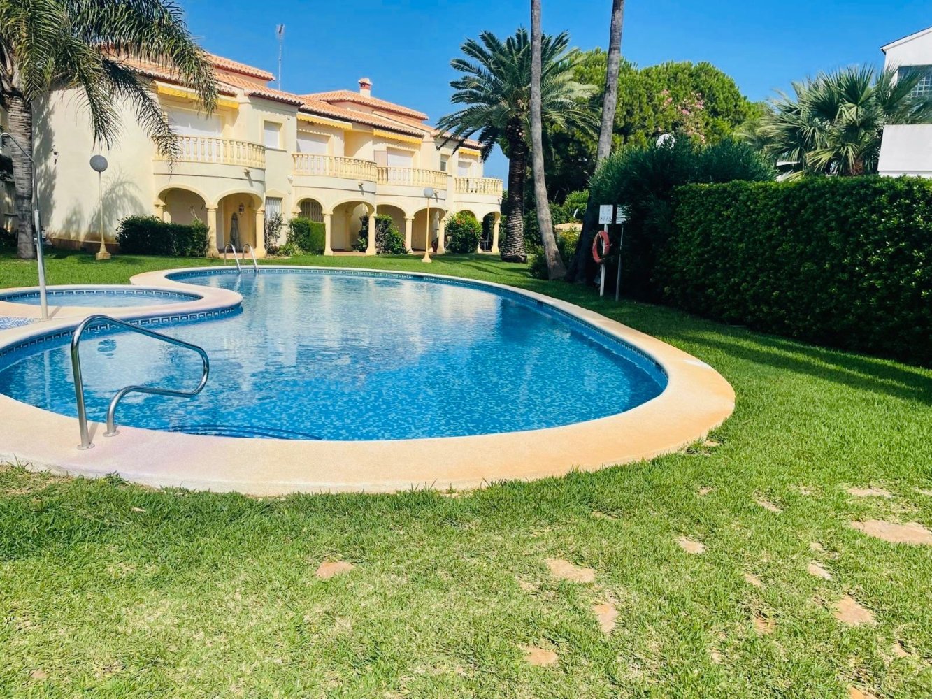 Apartamento de 3 dormitorios en Dénia, Spain No. 186784