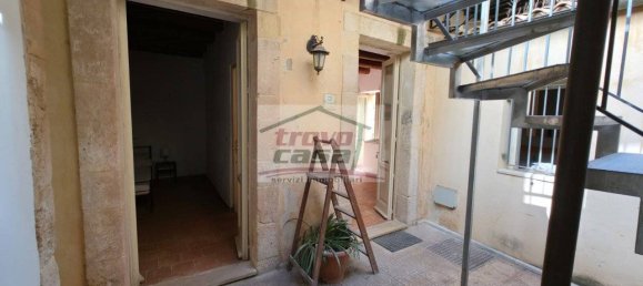 1 bedroom Apartment in Syracuse, Italy No. 357464 6