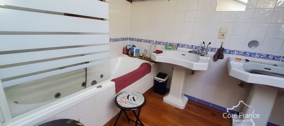 2 Schlafzimmer Stadthaus in Laifour, France, Nr. 274680 9