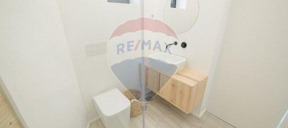 3 bedrooms House in Porto, Portugal No. 24219 25