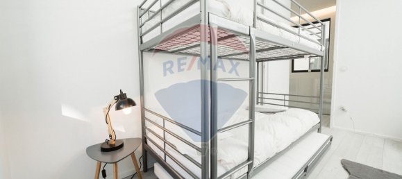 3 bedrooms House in Porto, Portugal No. 24219 13