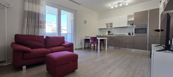 Квартира с 3 спальнями в Пескара, Италия № 338970 5