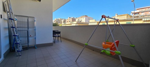 Квартира с 3 спальнями в Пескара, Италия № 338970 12