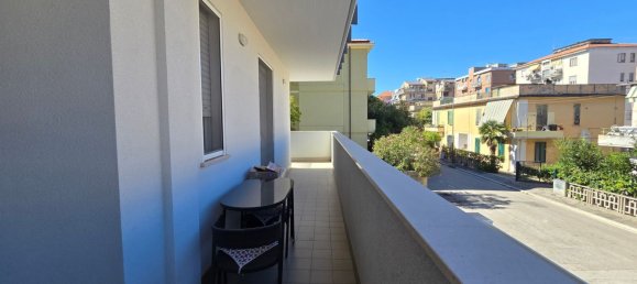 Квартира с 3 спальнями в Пескара, Италия № 338970 15