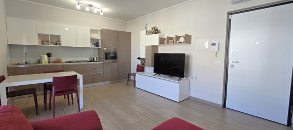 Квартира с 3 спальнями в Пескара, Италия № 338970 7