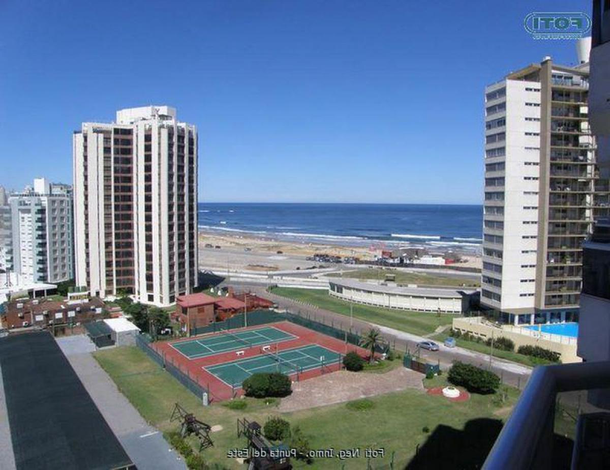 2 chambres Appartement à Punta del Este, Uruguay No. 724