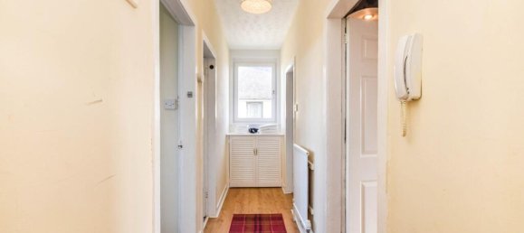  Apartment in Aberdeen, United Kingdom No. 2126 3