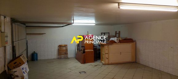 Casa de 3 dormitorios en Bezons, France No. 179221 14