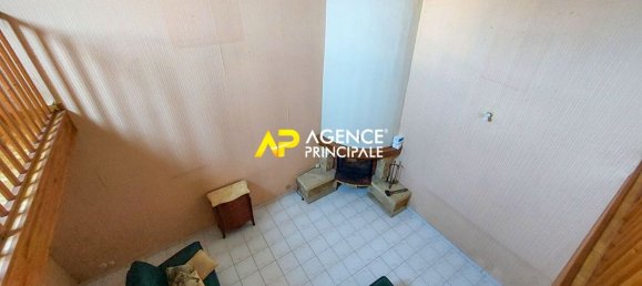 Casa de 3 dormitorios en Bezons, France No. 179221 7