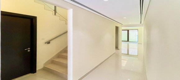 4 bedrooms Townhouse in Meydan Gated Community, UAE No. 1629 5