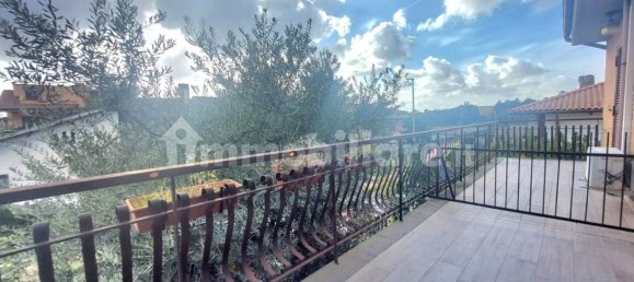 2 Schlafzimmer Wohnung in Rome, Italy, Nr. 196160 10