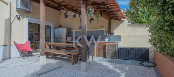 3 bedrooms House in Cascais, Portugal No. 126946 8