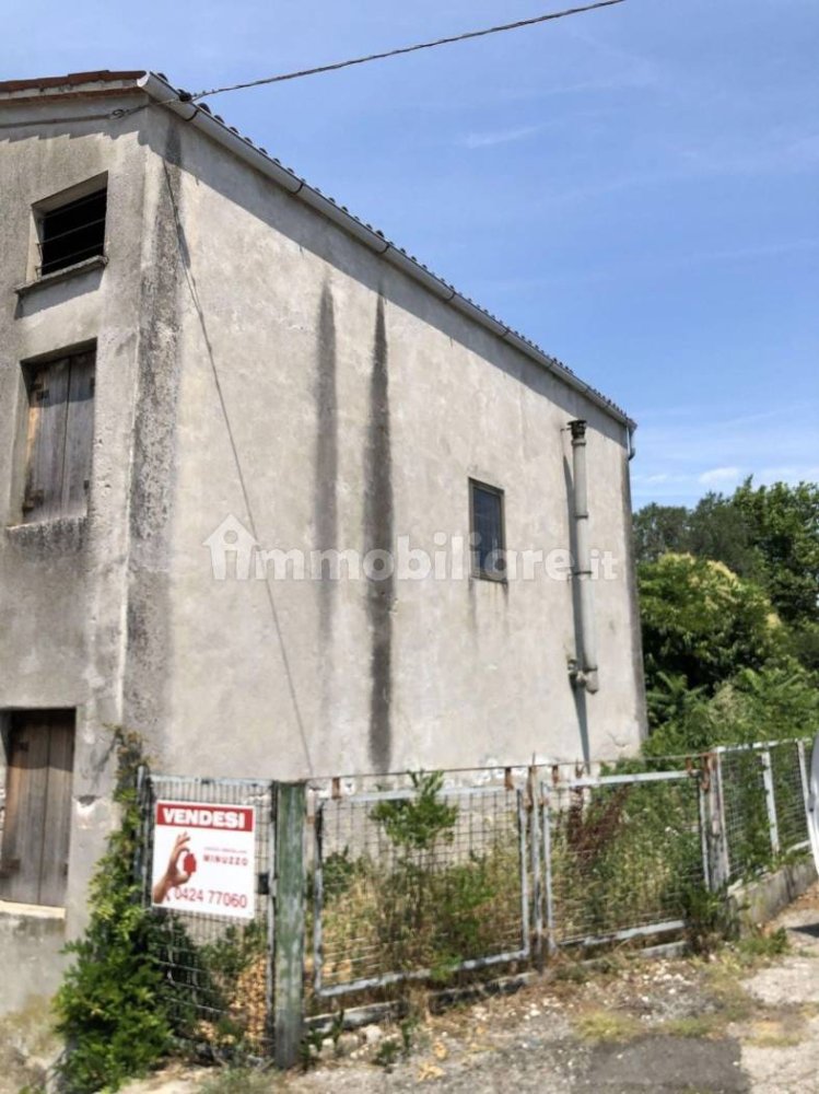 Casa de 5 habitaciónes en Colceresa, Italy No. 67595