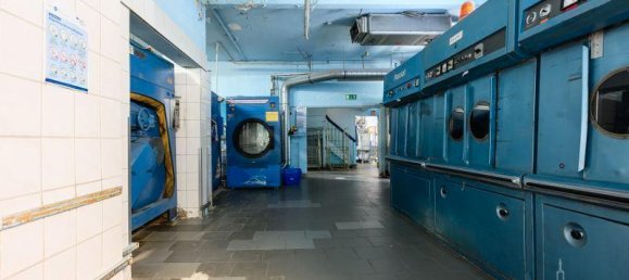 Здание с 1 комнатой в Leer, Германия № 207820 11