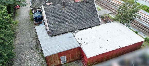 Здание с 1 комнатой в Leer, Германия № 207820 2