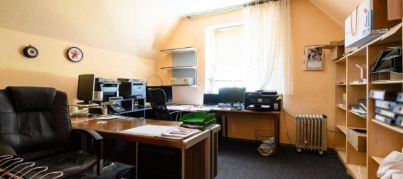 Здание с 1 комнатой в Leer, Германия № 207820 15