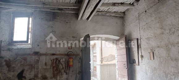 Lagerhaus in Viterbo, Italy 22m², Nr. 281496 8