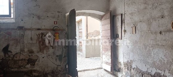 Lagerhaus in Viterbo, Italy 22m², Nr. 281496 7