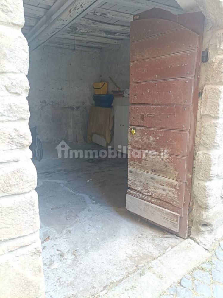 Lagerhaus in Viterbo, Italy 22m², Nr. 281496