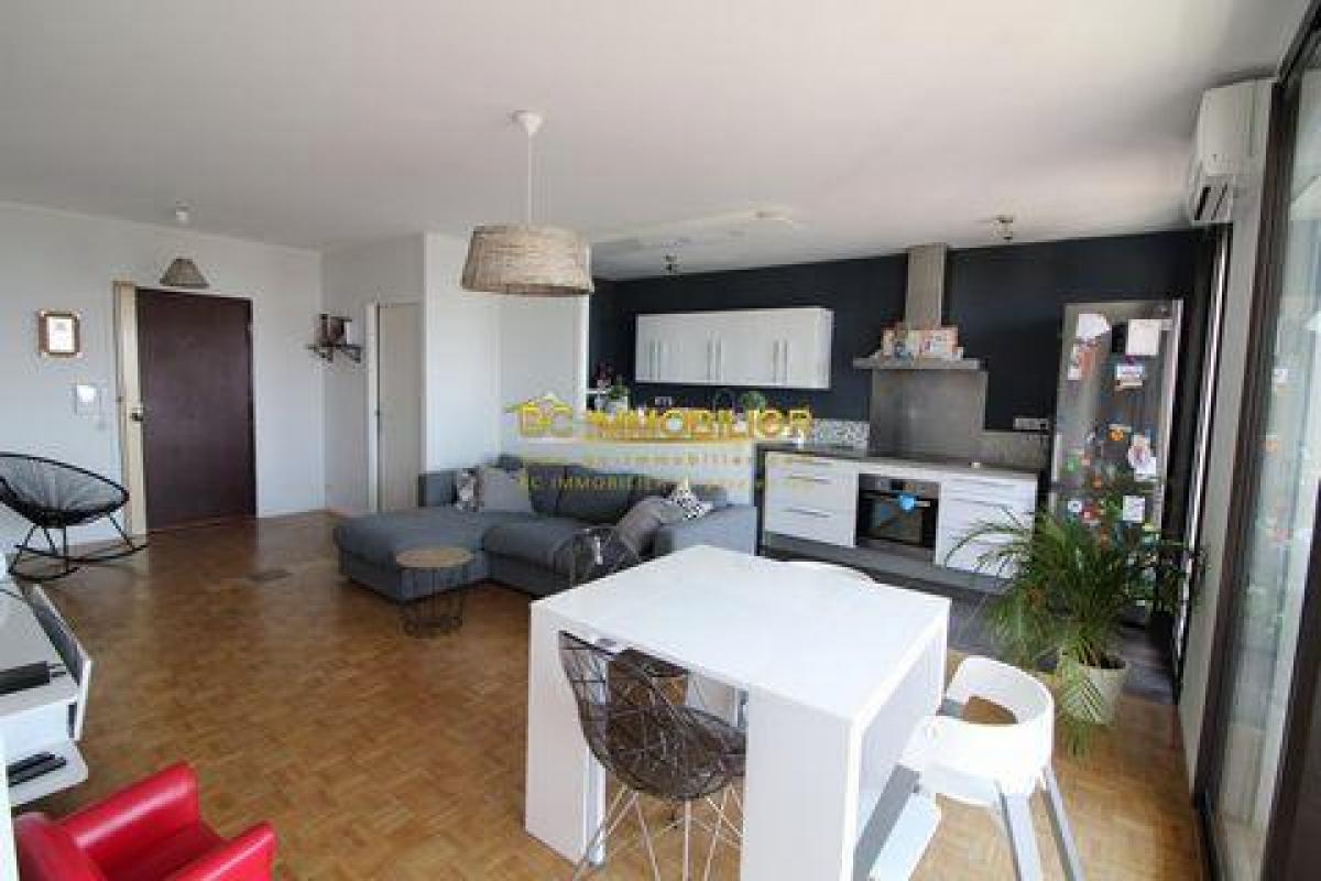 Condominio de 3 dormitorios en Marseille, France No. 15896