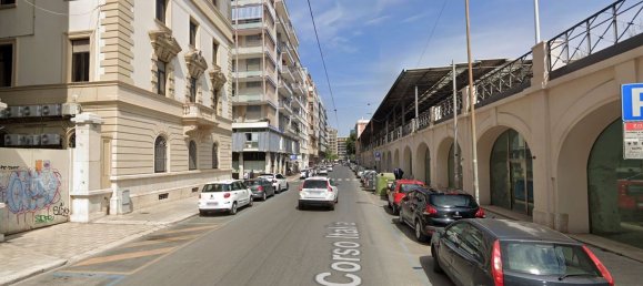 Apartamento T4 em Bari, Italy N.º 325458 7