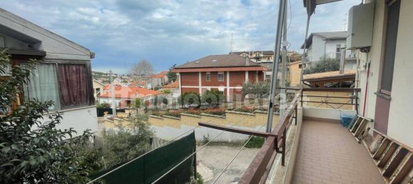 3 bedrooms House in Pescara, Italy No. 211171 24