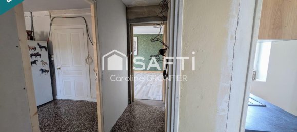 2 bedrooms House in Bourbon-Lancy, France No. 329192 7