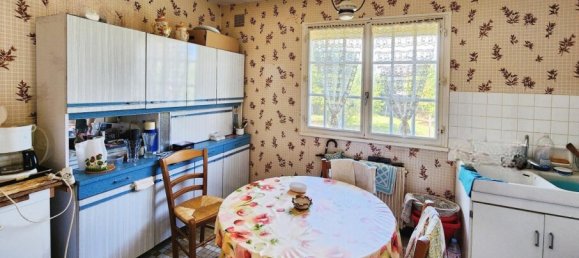 3 bedrooms House in Commentry, France No. 321390 8