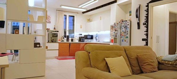 5 rooms Villa in Modena, Italy No. 40354 7