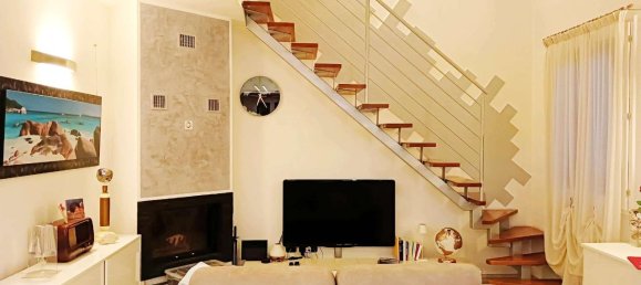 5 rooms Villa in Modena, Italy No. 40354 9