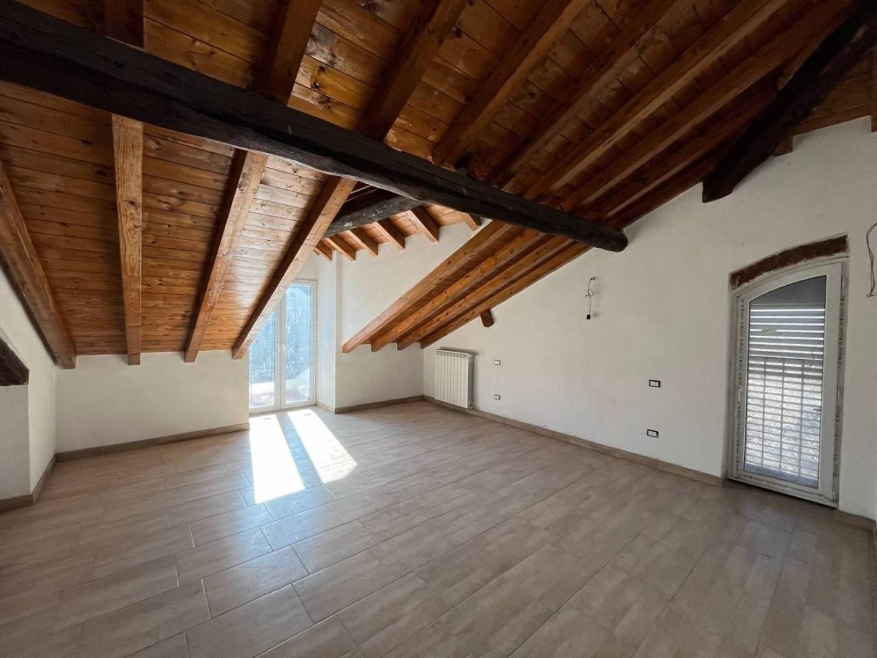 4-salle Penthouse à Cairo Montenotte, Italy No. 65062