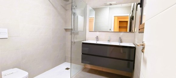 Вилла с 3 спальнями в Рохалес, Испания № 12475 12