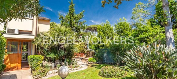 Дом с 7 комнатами в Рим, Италия № 139879 11