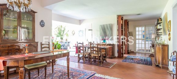 Дом с 7 комнатами в Рим, Италия № 139879 14