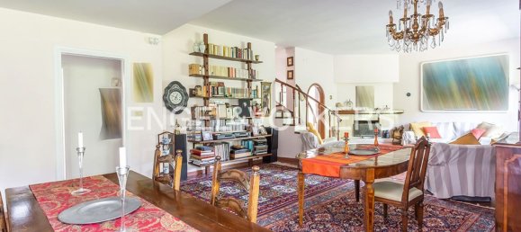 Дом с 7 комнатами в Рим, Италия № 139879 16