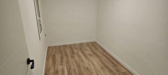 3 bedrooms Apartment in Esplugues de Llobregat, Spain No. 145838 17